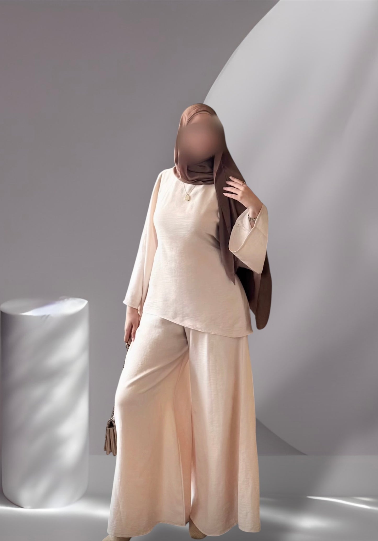Ensemble deux pièces beige en lin